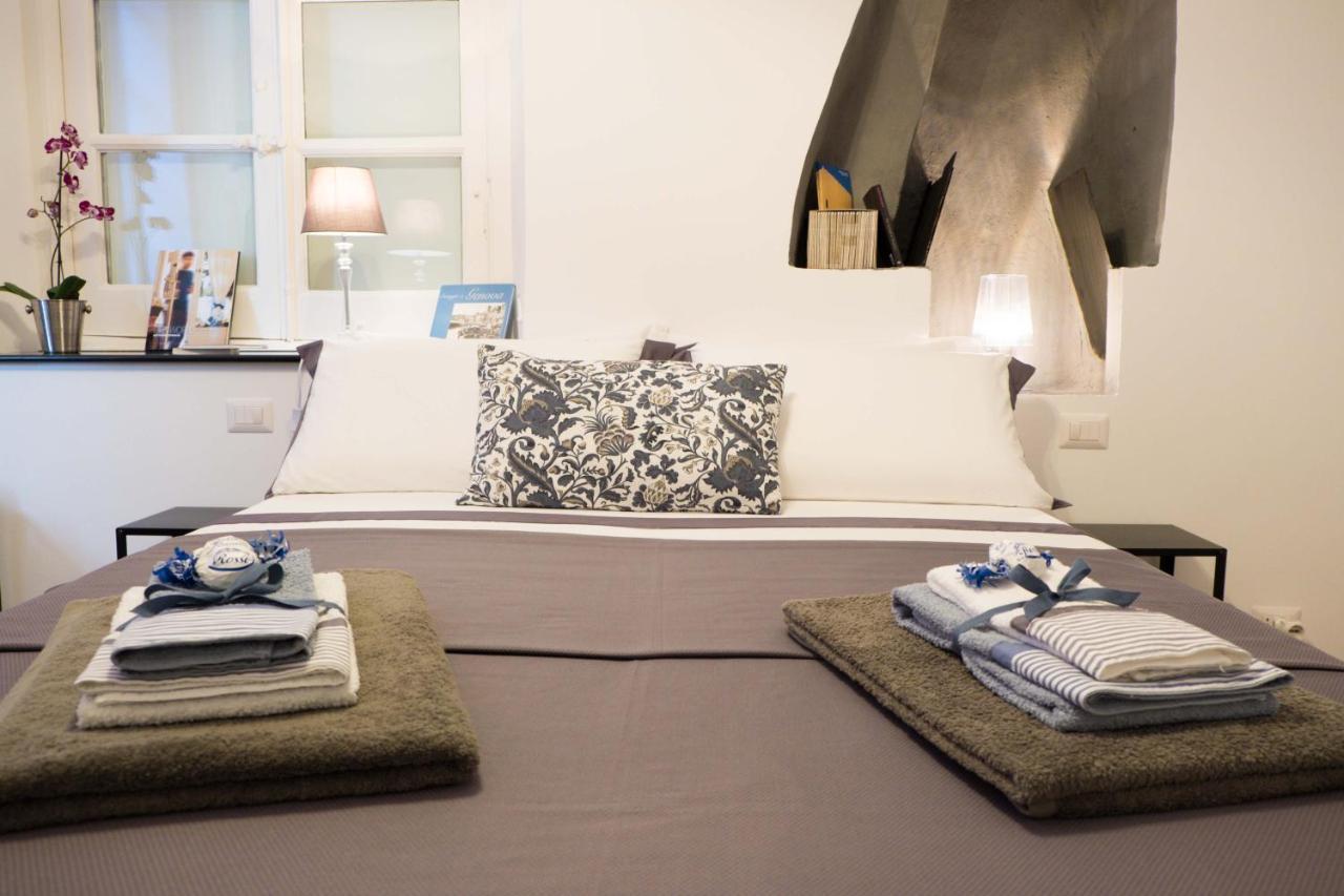 Apartment In Canneto...genova Nel Cuore. Genoa